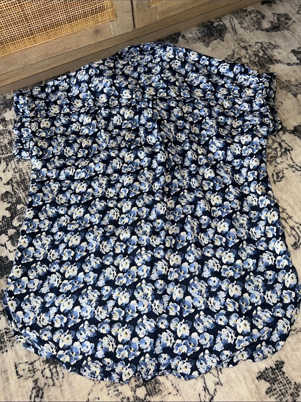 Lauren Ralph Lauren Blue Floral Short Sleeve Button-Up Shirt - Picture 4 of 4